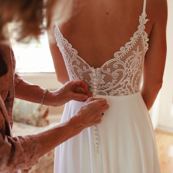 BHLDN Eddy K Beloved Gown Size